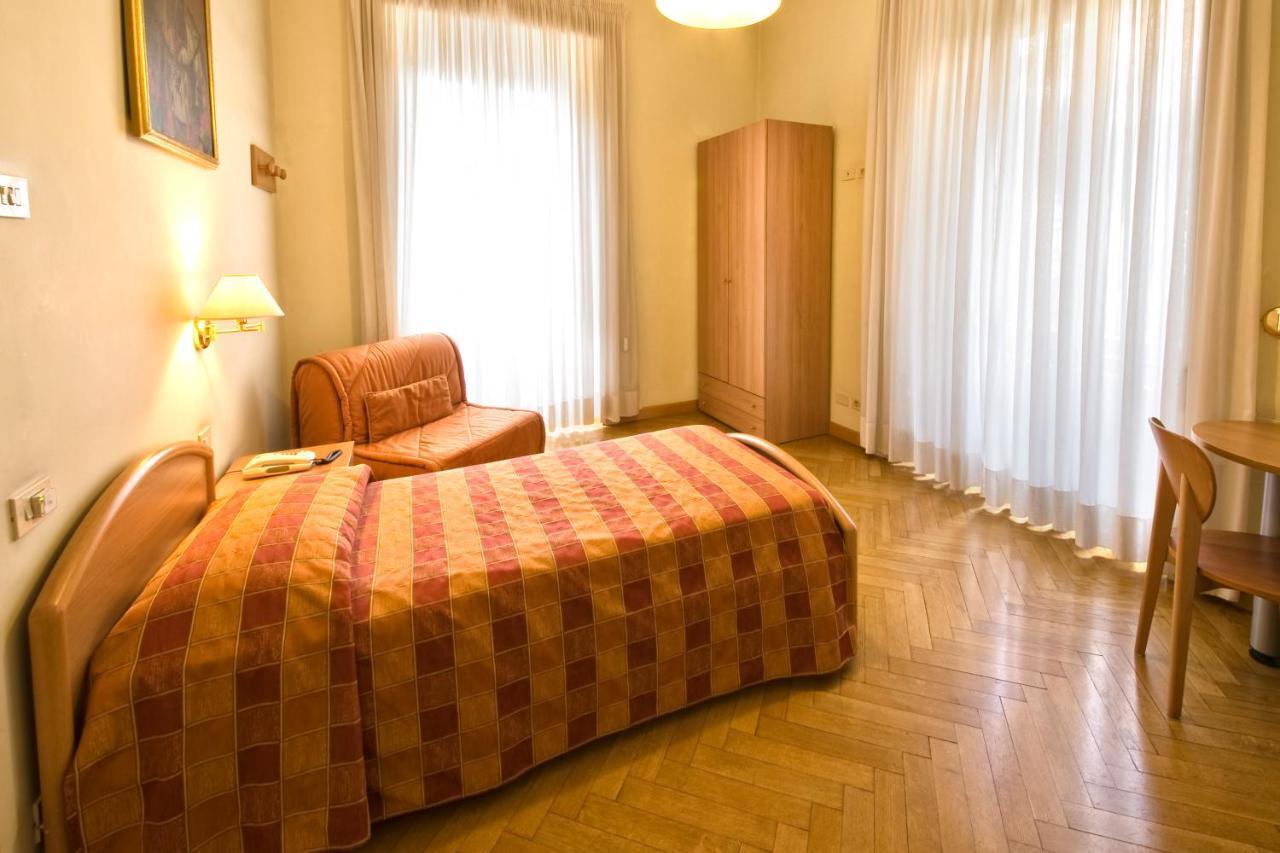 Casa de hóspedes Gaestehaus Deutscher Orden *